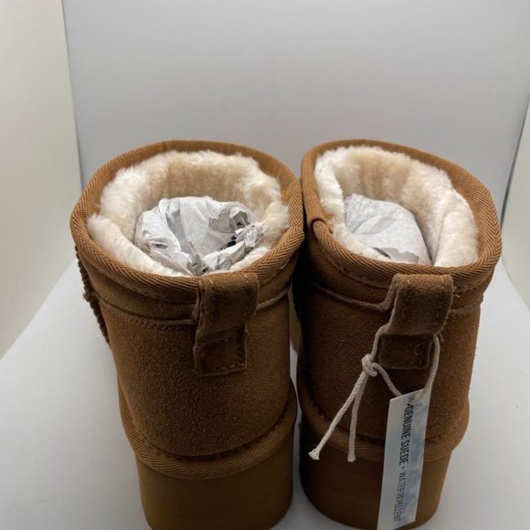 CUSHIONAIRE Women's COZY Genuine Suede pull on platform boot CHESTNUT 7.5 - Picture 4 of 6